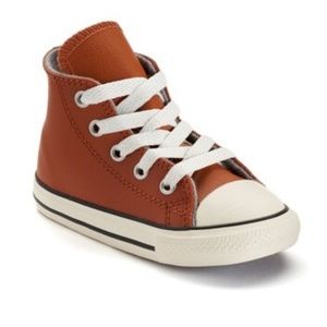 Toddler Leather Converse Sz. 5